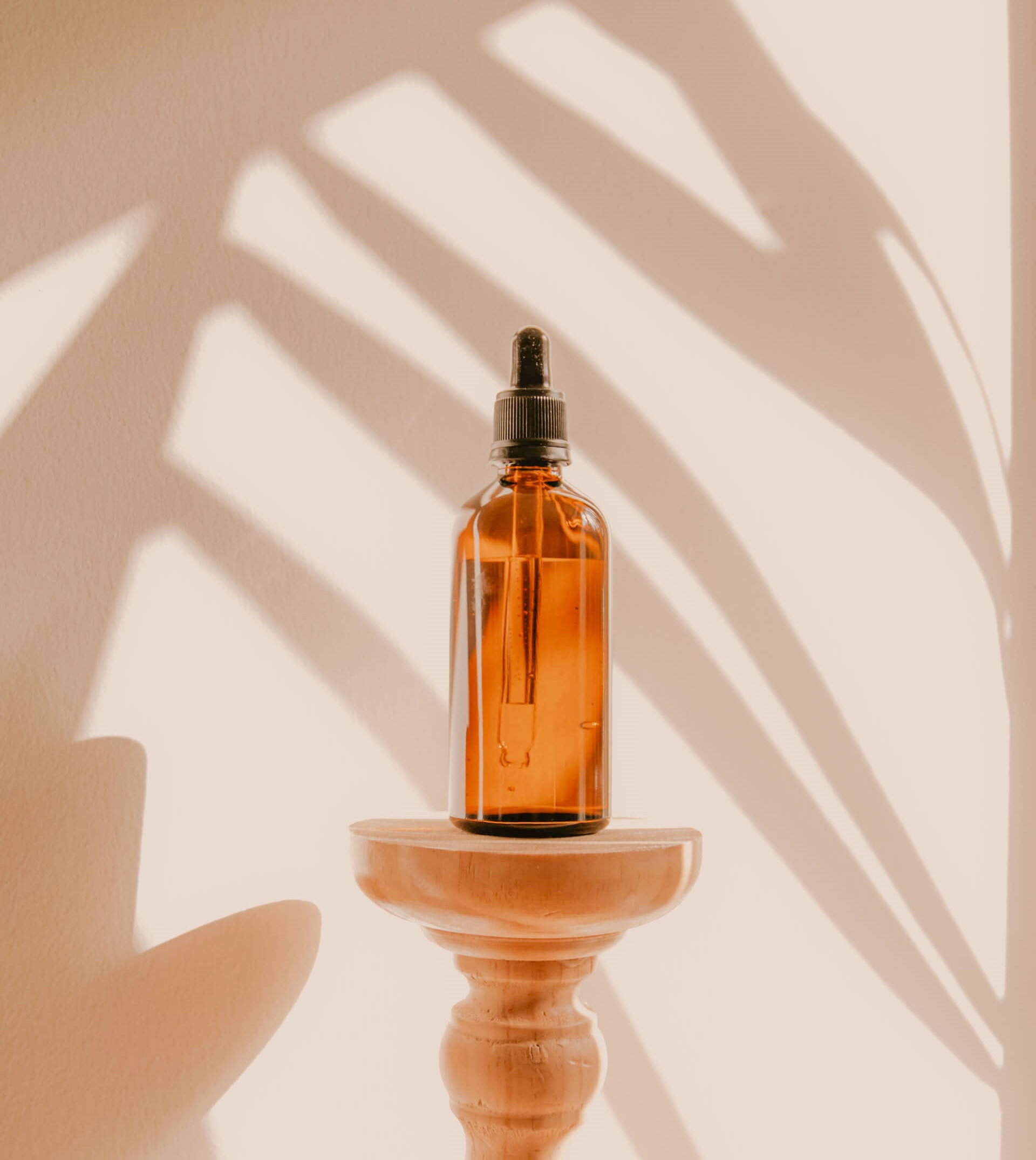 エッセンスボトル